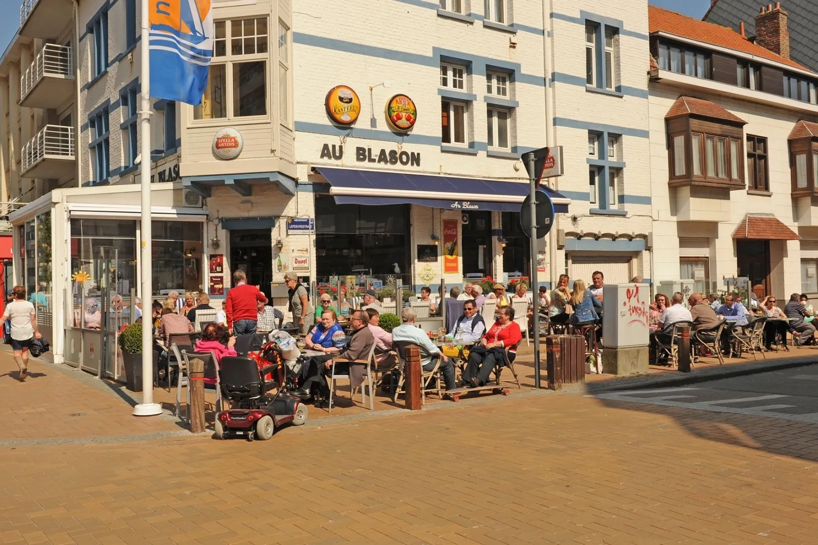 Café Au Blason