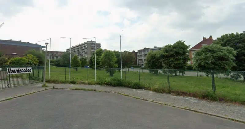 Hondenweide A. Van Ackersquare